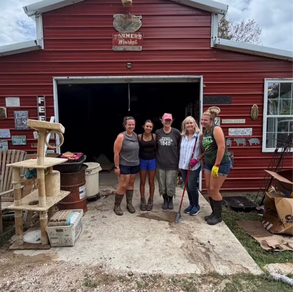 Volunteers helping after the flood